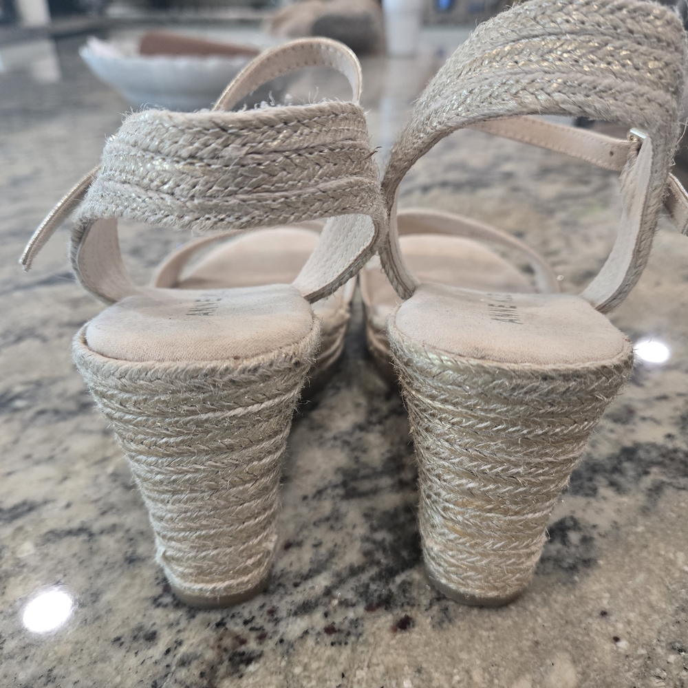 Anne Klein Silver Rhinestone Espadrille Sandals - Gold Straps. - Picture 5 of 6